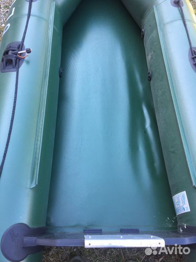 Надувная лодка нептун-км280