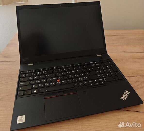 ThinkPad T15 i7-10510u 32gb 512ssd FHD IPS