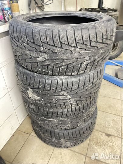 Nokian Tyres Hakkapeliitta R 275/45 R20