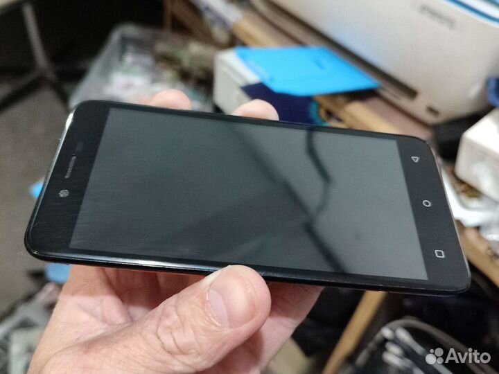 DEXP Ixion ES1050, 8 ГБ