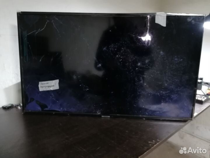 Телевизор Samsung UE40NU7120U на запчасти