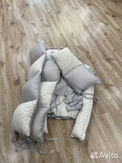 Бортики в круглую кроватку