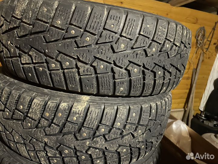 R15 Accelera Beta 185/55, PCD 4x98 DIA 40