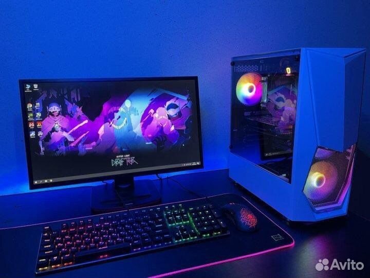 Игровой ситемник с комплектом i7