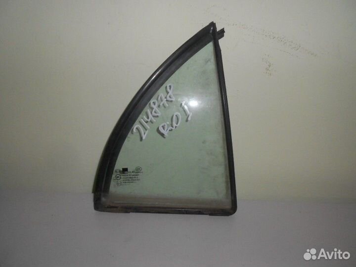 Стекло двери заднее правое глухое (Kia Rio)