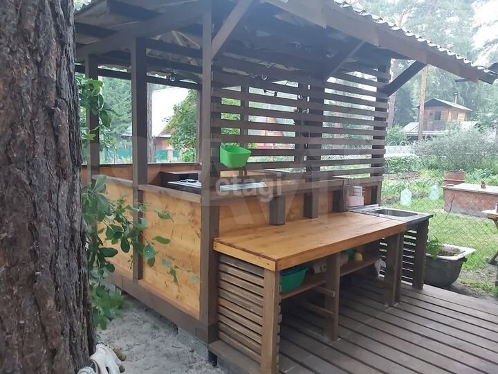 Дача 15 м² на участке 6,2 сот.