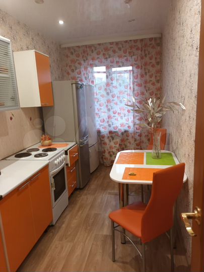 3-к. квартира, 67 м², 3/9 эт.