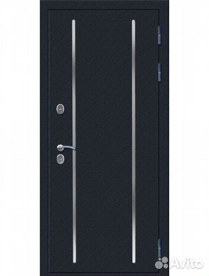 Входная дверь для коттеджа Гарда Изотерма серебро