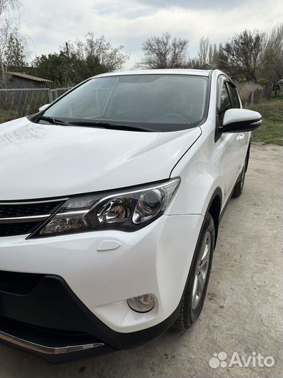 Toyota RAV4 2.0 CVT, 2015, 109 000 км