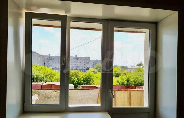 2-к. квартира, 51 м², 2/5 эт.