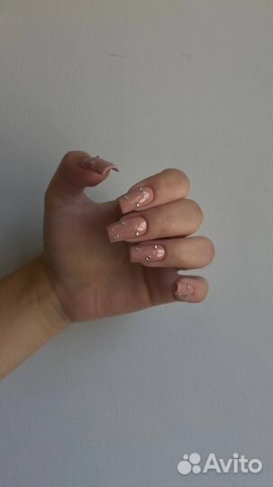 Маникюр на дому
