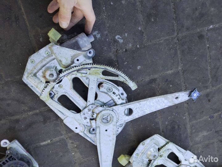 Стеклоподъёмники Вольво S60 2001-10г