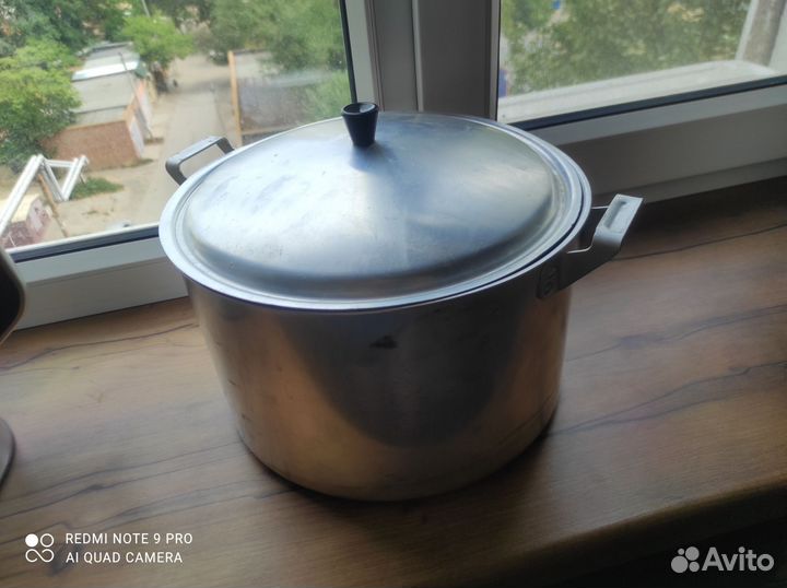 Кастрюля новая алюм