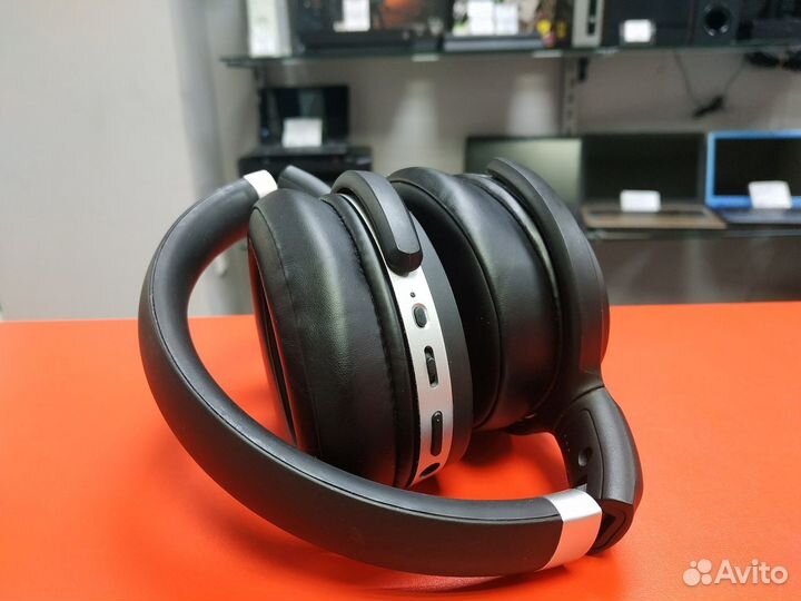 Беспроводные наушники Sennheiser HD 4.50 btnc