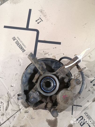 Ступица Toyota Corolla EE111 (Переднее Левое)