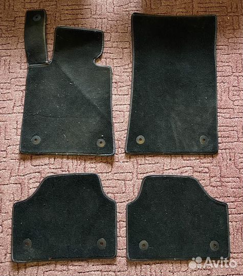 Коврик от бмв 3