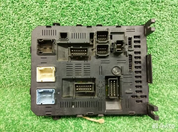 Блок предохранителей Peugeot 307 2001-2008 2167615