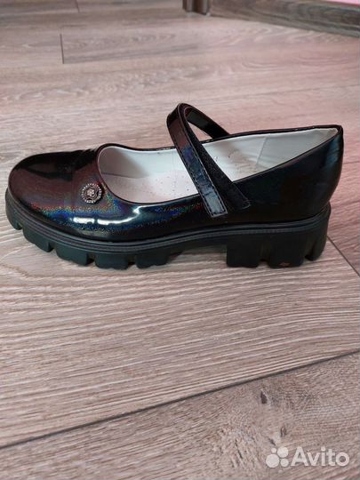 Туфли для девочки 37 размер