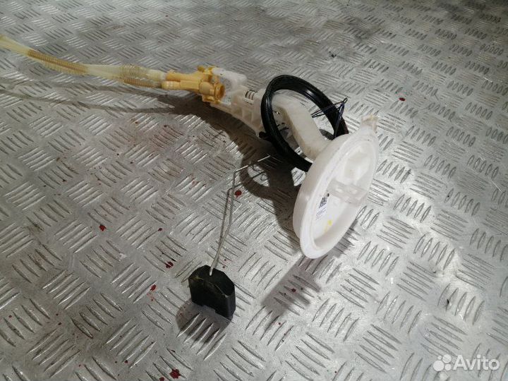 Датчик уровня топлива Volkswagen Tiguan SUV czda