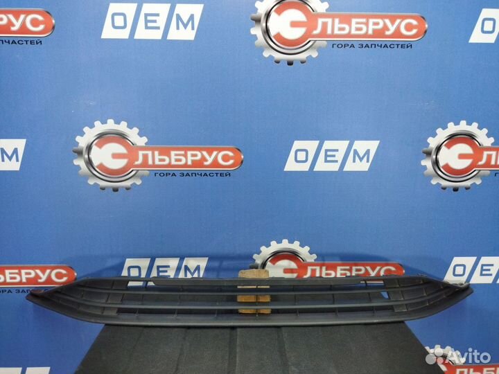 Решетка в бампер нижняя Polo sedan 6 2020