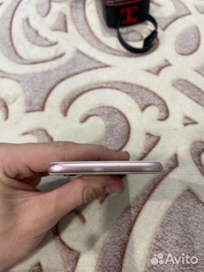 iPhone 6S, 32 ГБ