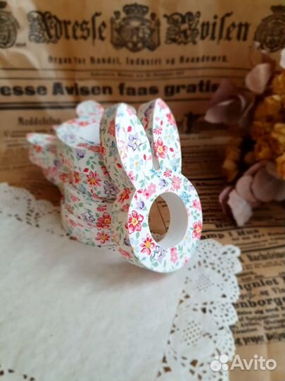 Пасхальная подставка под яйцо 