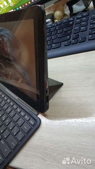 HP Pavilion x2 10.1 Atom 1.33GHz 2Gb 32Gb