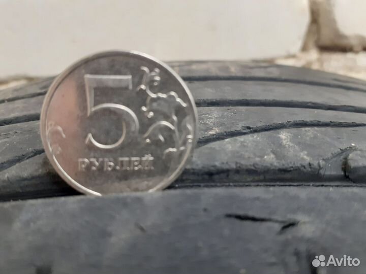 Dunlop SP Sport LM704 215/65 R16 102T