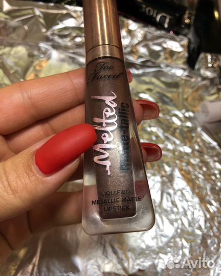 Матовая губная помада Too Faced Caffeine Queen