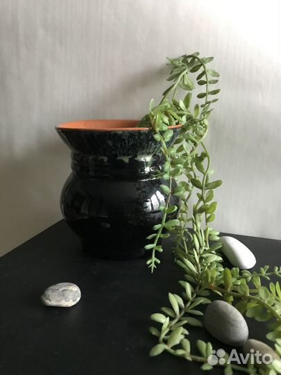 Глиняная ваза