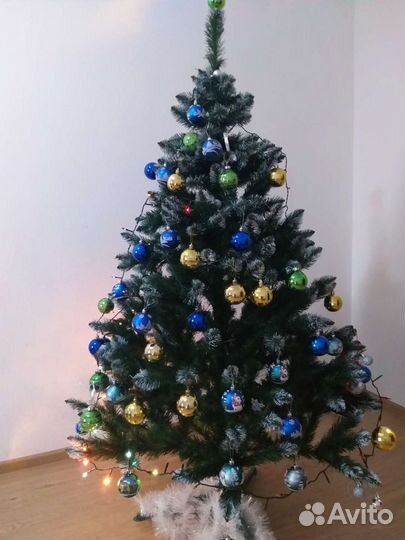 Елка искусственная заснеженная 180 (торг.уместен)