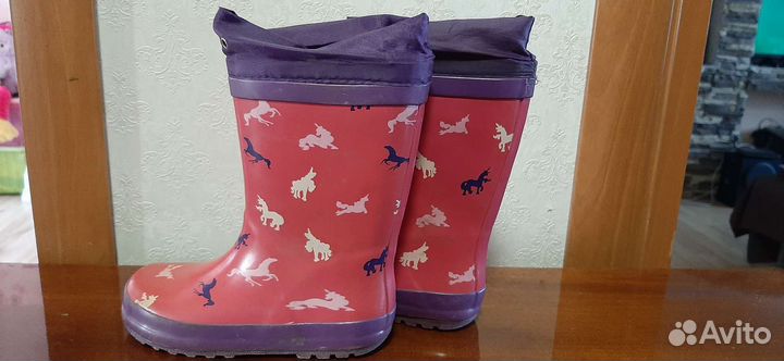 Резиновые сапоги