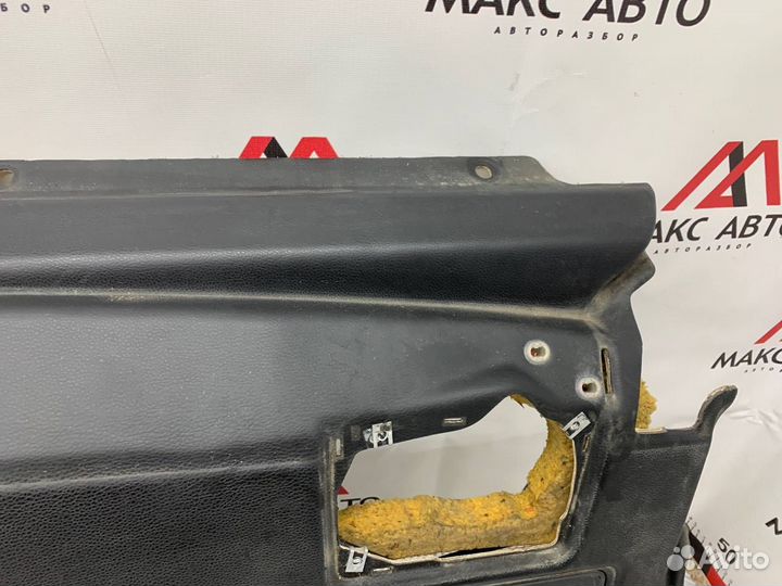 Б/У полка багажника (обшивка салона) задний Bmw