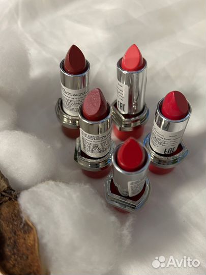 Помада для губ новая Guerlain