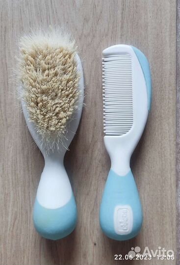 Chicco Набор детский - расческа и щетка