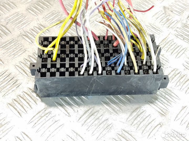 Блок предохранителей салонный Renault Kangoo 1997