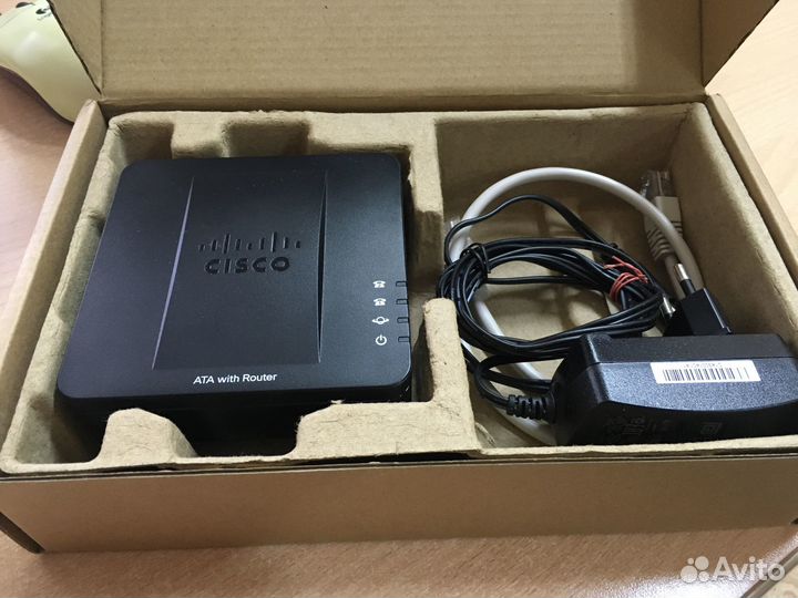 VoIP-шлюз Cisco SPA122
