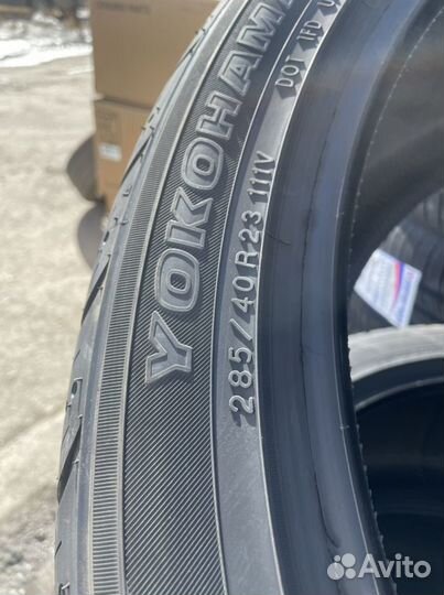 Yokohama Parada Spec-X PA02 285/40 R23 111V