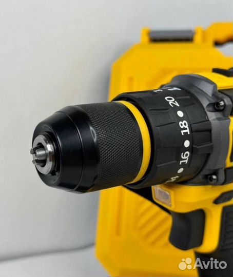 Шуруповерт dewalt