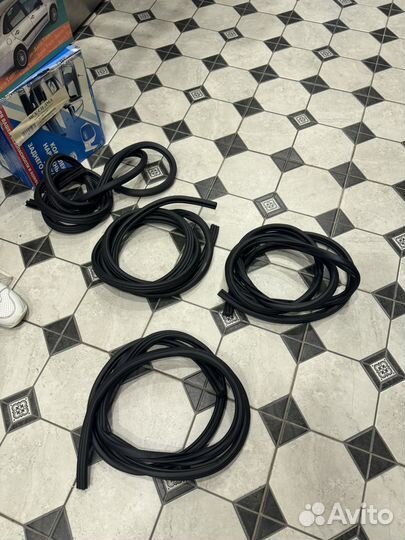 Уплотнители дверей приора