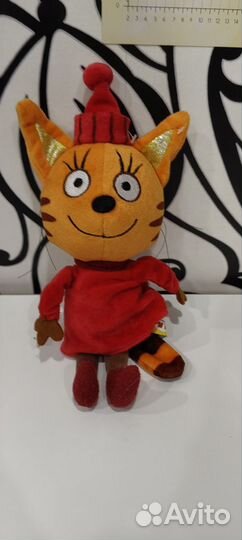 Игрушка Три кота музыкальная Карамелька