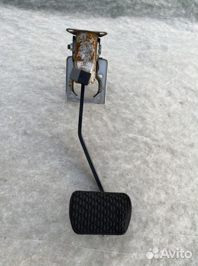 Педаль тормоза сангйонг Кайрон/Актион/Kyron/Action