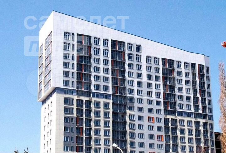 2-к. квартира, 67,5 м², 13/16 эт.