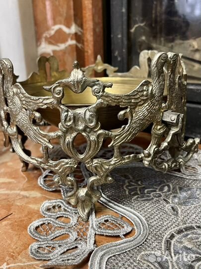 Редкая антикварная ваза-фруктовница латунь