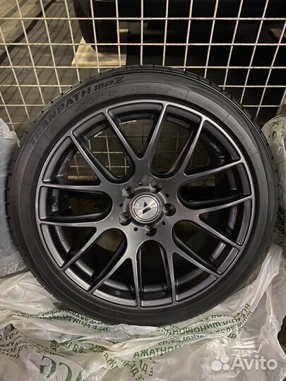 Колеса летние 225/45 R18 Toyo Tranpath, диски 3SDM