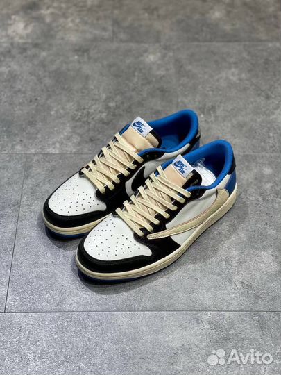 Nike Air Jordan 1 Low Fragment Travis Scott