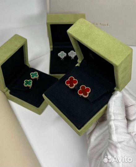 Серьги Van Cleef & Arpels Vintage Alhambra