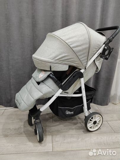 Прогулочная коляска трость