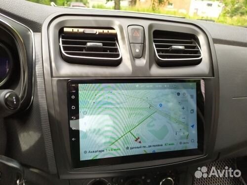 Магнитола на Renault Logan Sandero с камерой