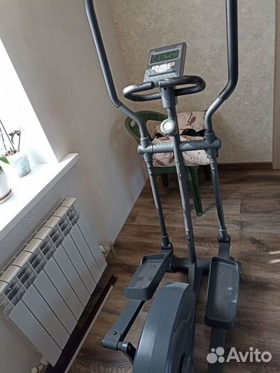 Продам эллиптический тренажёр